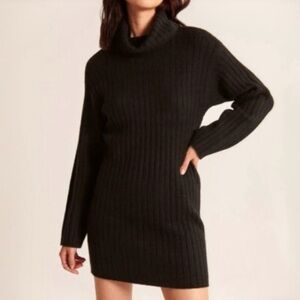 NWT ABERCROMBIE & FITCH Sweater Dress